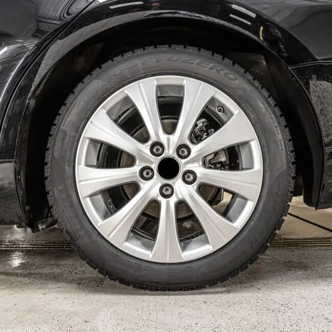 Solutie curatat pneuri Moje Auto