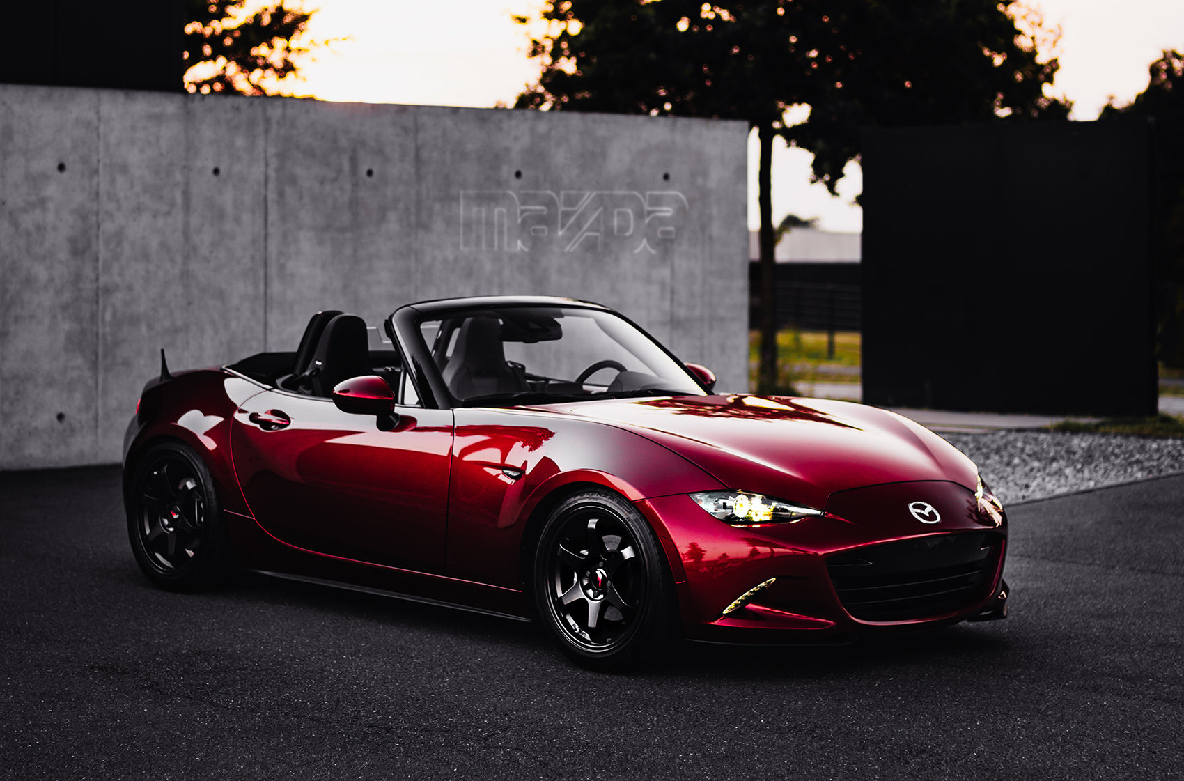 Japan Racing JR3 Hyper Black