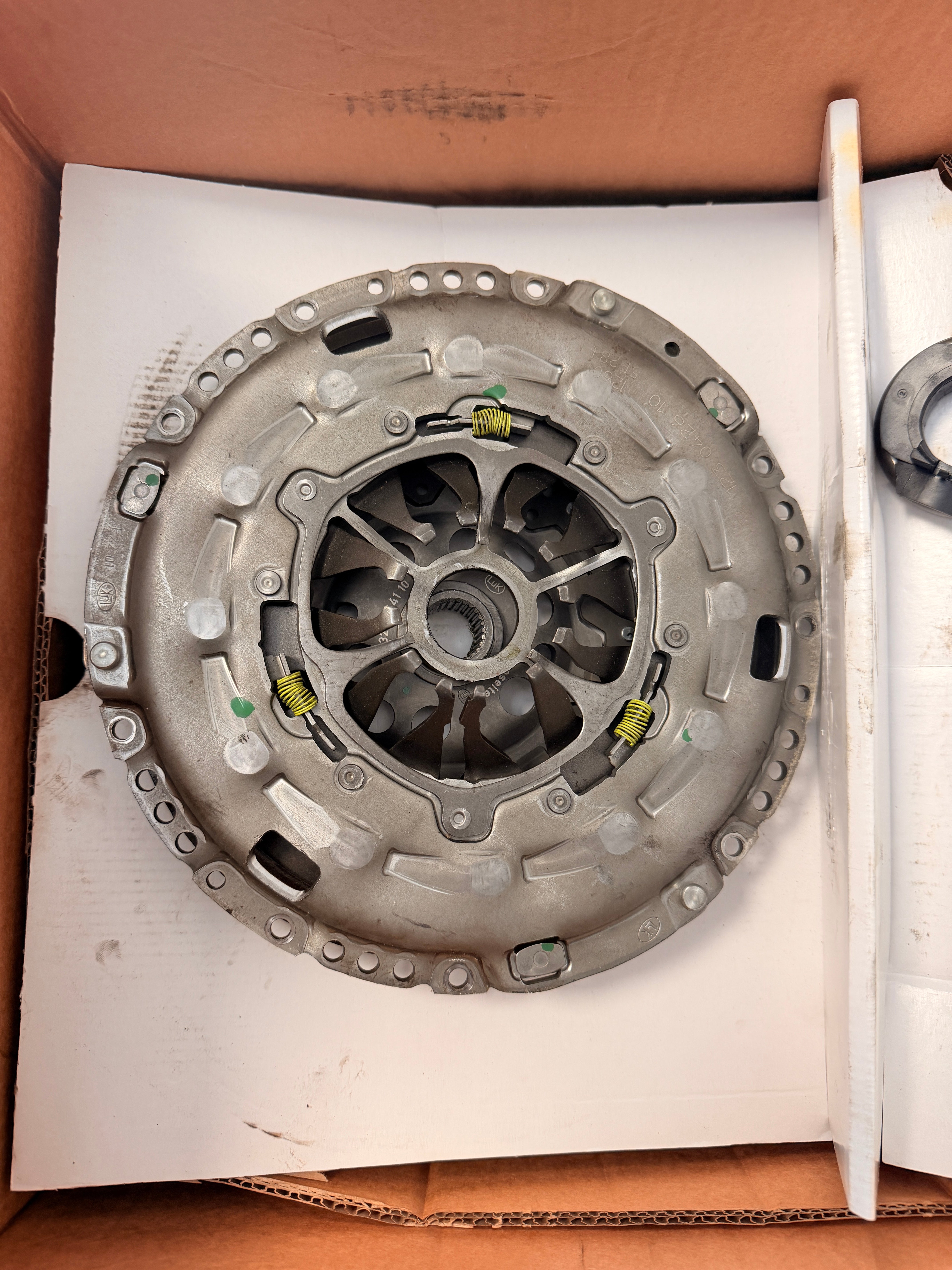 Set ambreiaj LUK 600 0016 00