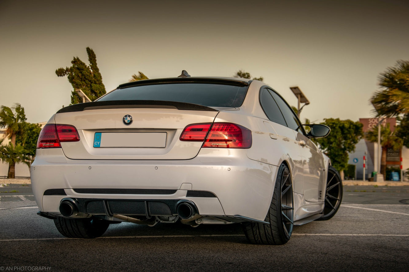 Japan Racing JR21 Glossy Black R17