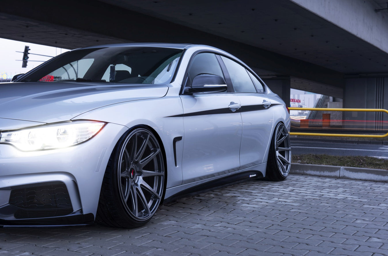 Japan Racing JR11  Matt Black