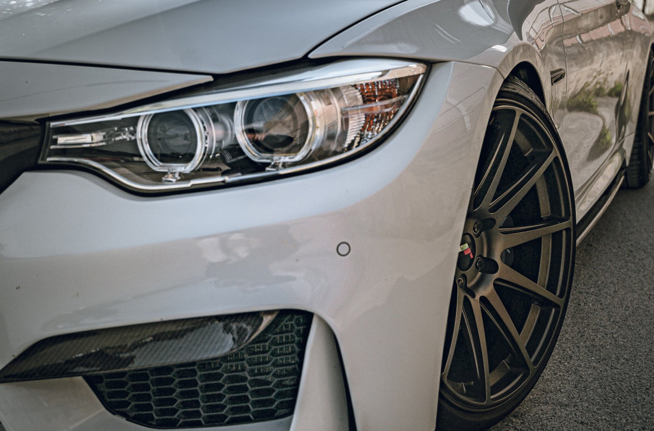 Japan Racing JR11 Hyper Gray