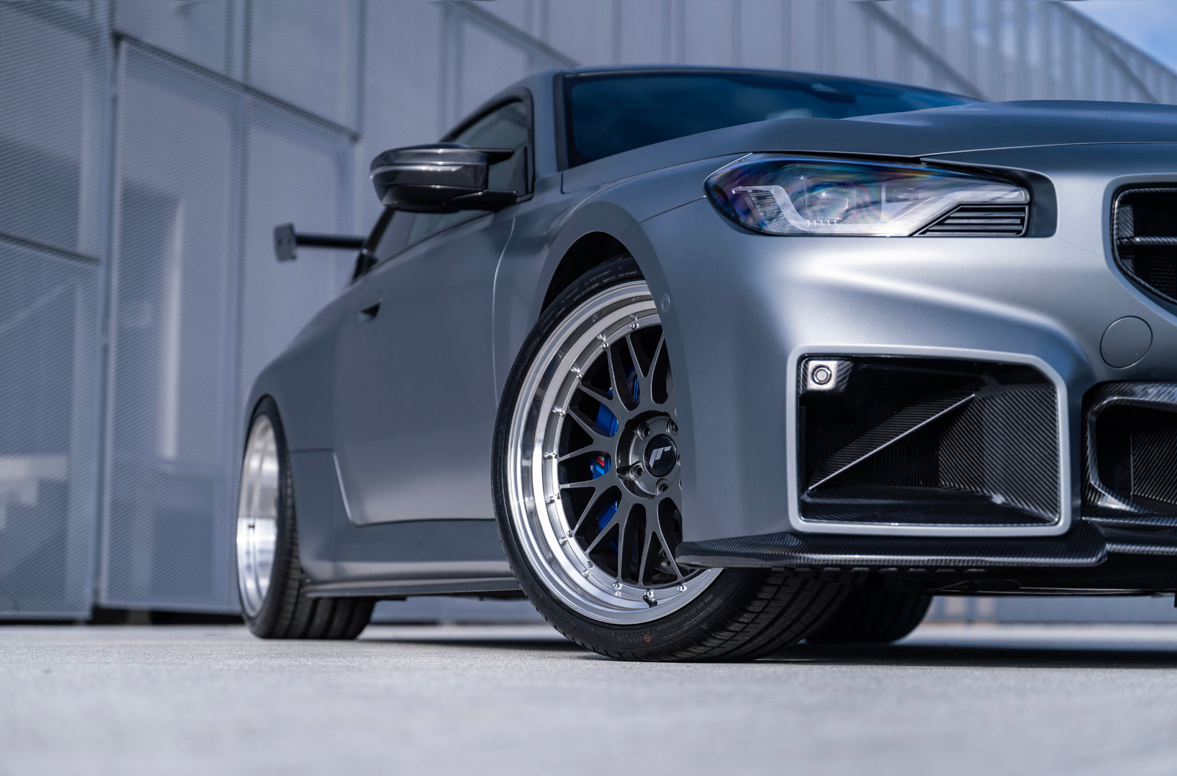 Japan Racing JR23 Gloss Black w/ Machined Lip