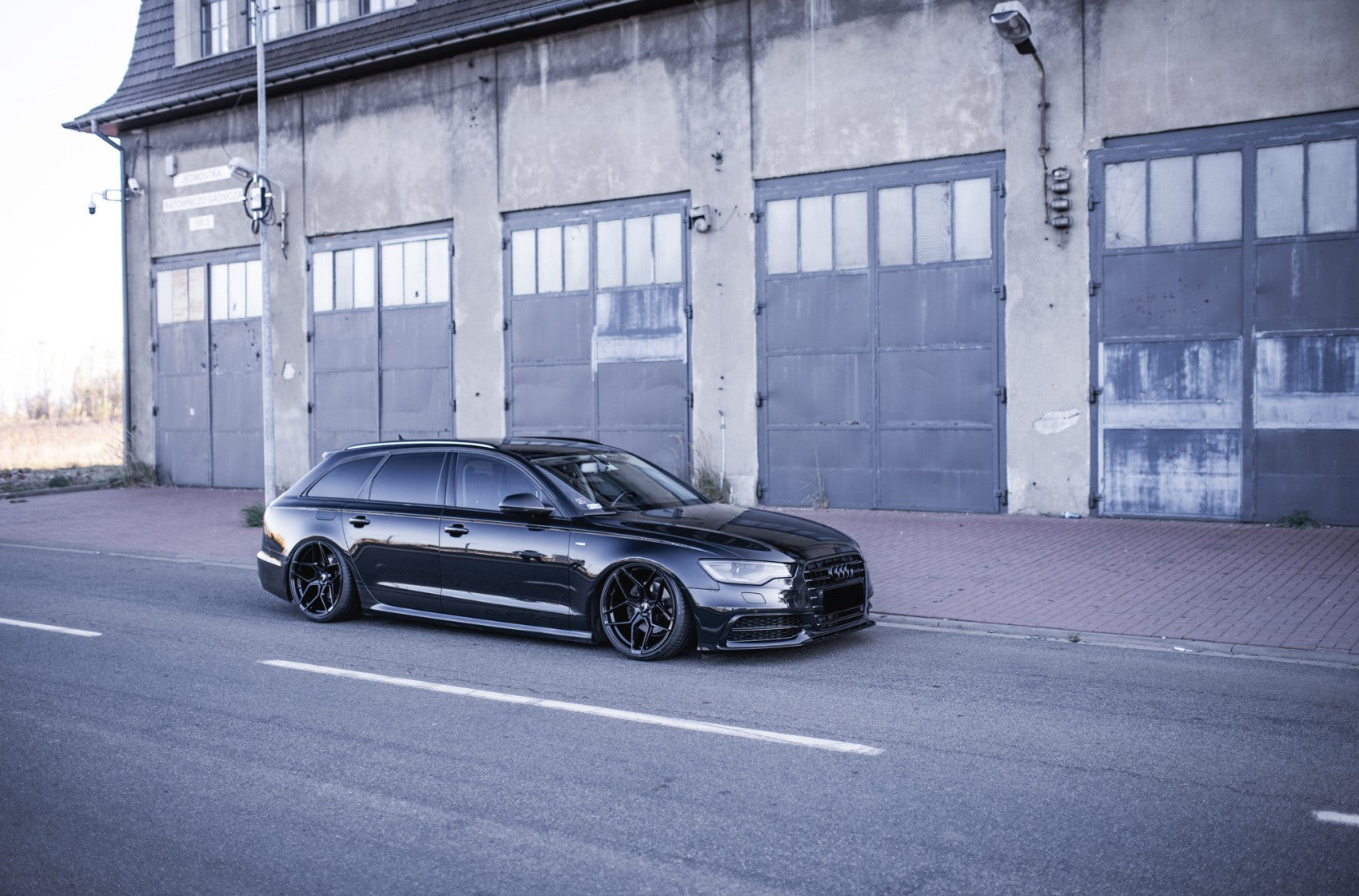 Japan Racing JR34 Gloss Black