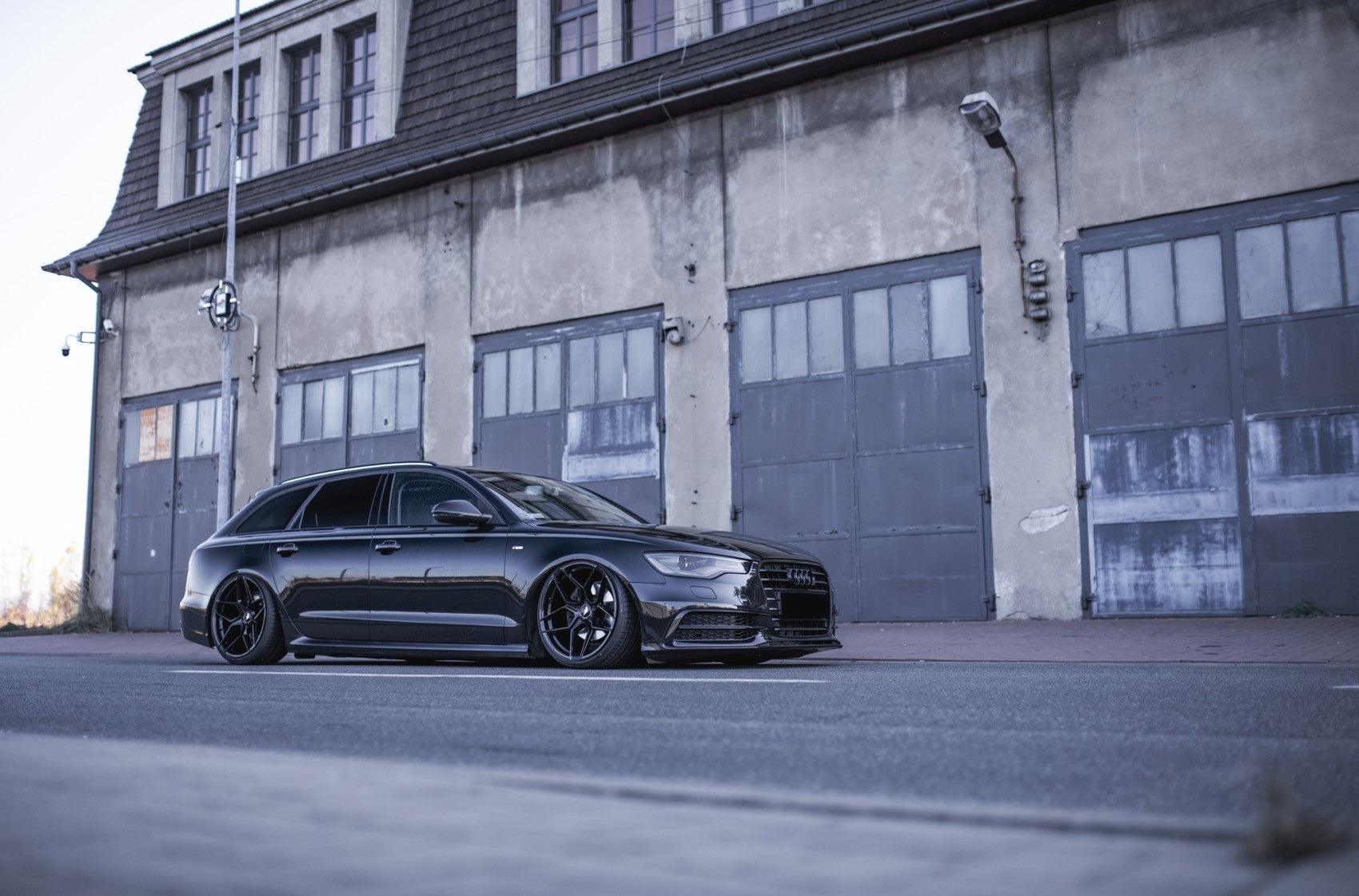 Japan Racing JR34 Gloss Black