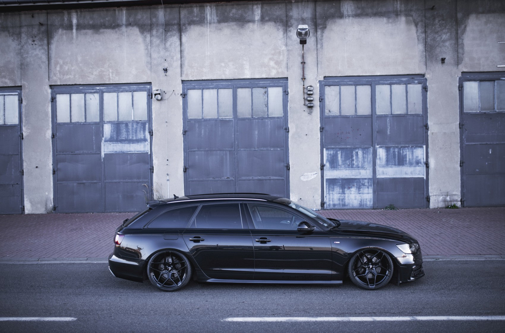 Japan Racing JR34 Gloss Black