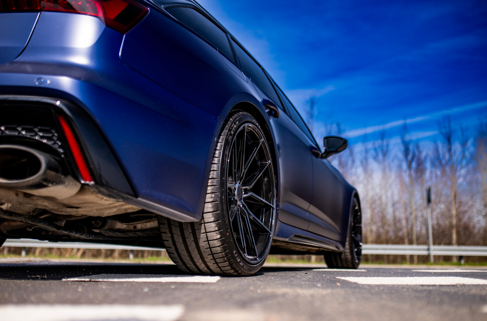 Japan Racing JR44 Black Machined w/ Tinted Face