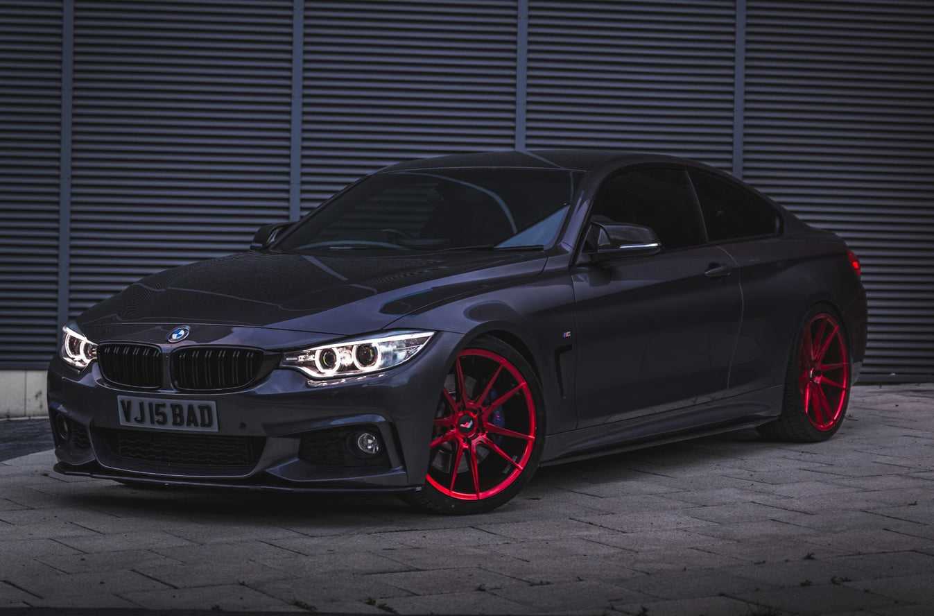 Japan Racing JR21 Platinium Red