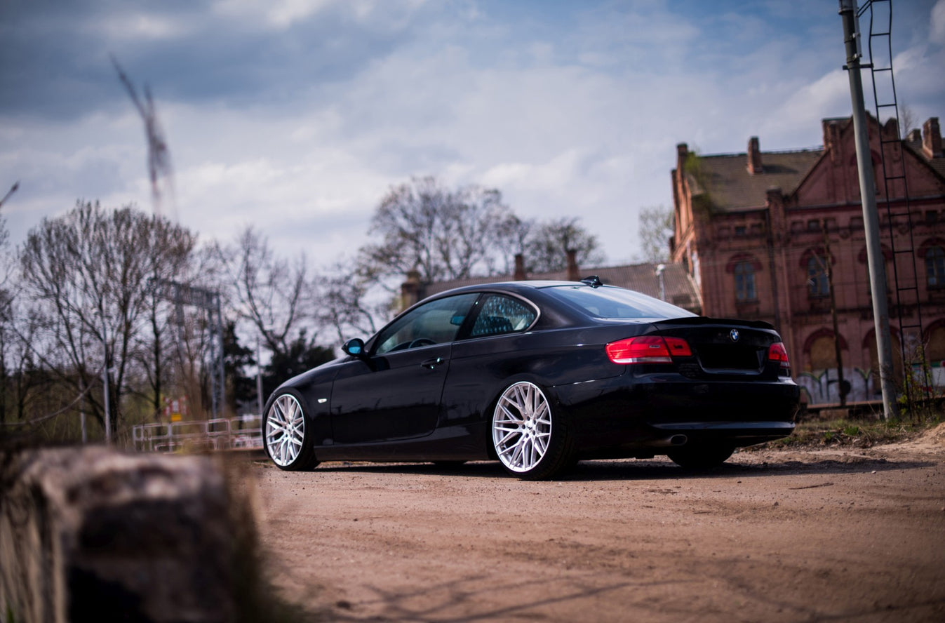 Japan Racing JR28 Custom Finish